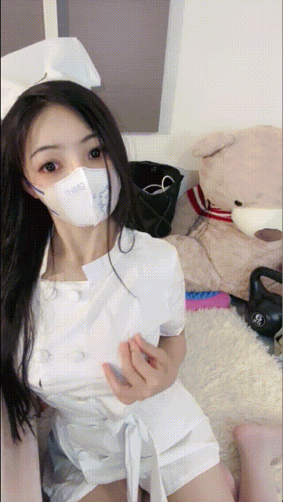 大奶女神终于露脸【熊猫娃娃】护士装诱惑！揉穴自慰 [7V3…