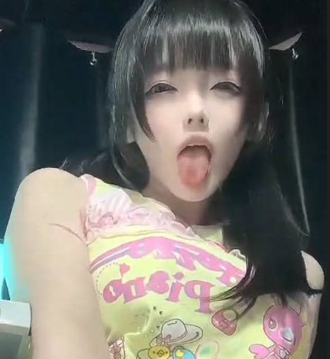 part2 恋旧症 极品在校大学生反差婊，反差超大奶巨乳萝莉，自慰弹力插阿黑颜，盯射乞求主人的精液