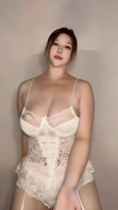 快手巨奶 冲田吉拉 新番内衣福利骚舞二 大屁股骚B顶顶摇【7V】【1.1G】